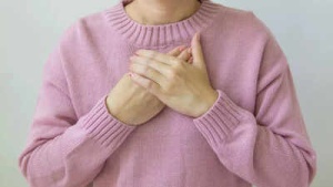 Breathe Easy: 10 Natural Home Remedies to Relieve Chest Congestion