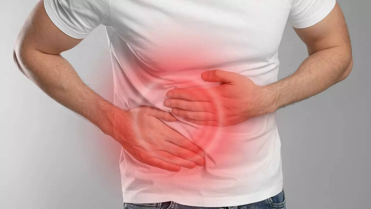 How to spot appendicitis early: 10 key symptoms